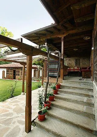 The House With The Vine Πανσιόν